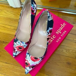 Kate Spade Licorice Pumps, Size 6